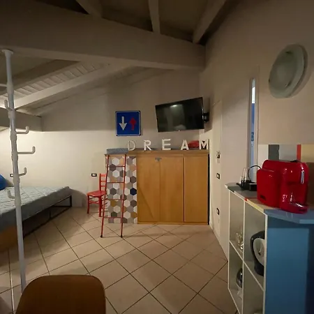 Mansardine Metropolitane Apartamento