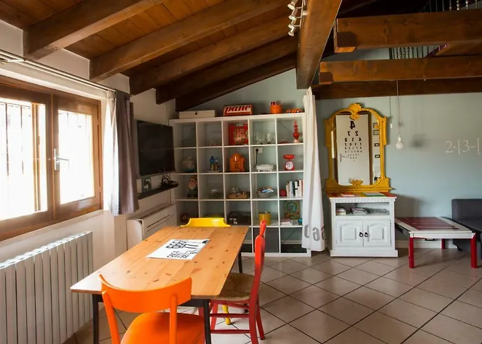 Mansardine Metropolitane Apartment Brescia